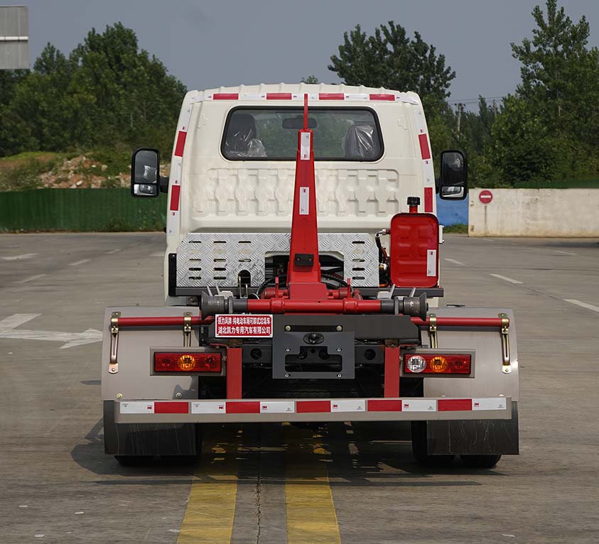 凱力風(fēng)牌KLF5043ZXXBEV純電動(dòng)車(chē)廂可卸式垃圾車(chē)公告圖片