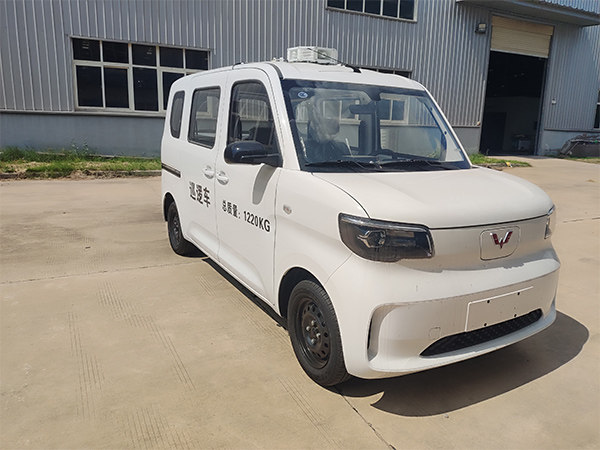 華茂駿捷牌LHC5010TXUEV純電動(dòng)巡邏車