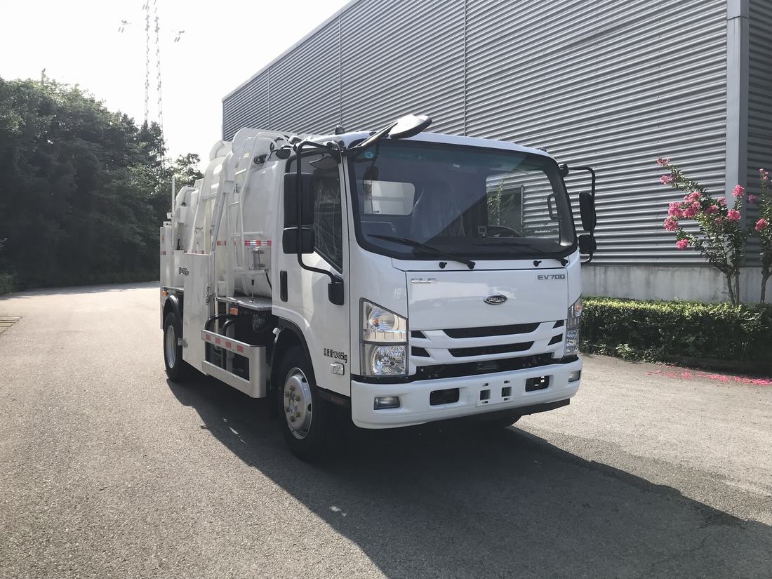 CGJ5120TCAQLBEV型純電動(dòng)餐廚垃圾車(chē)圖片