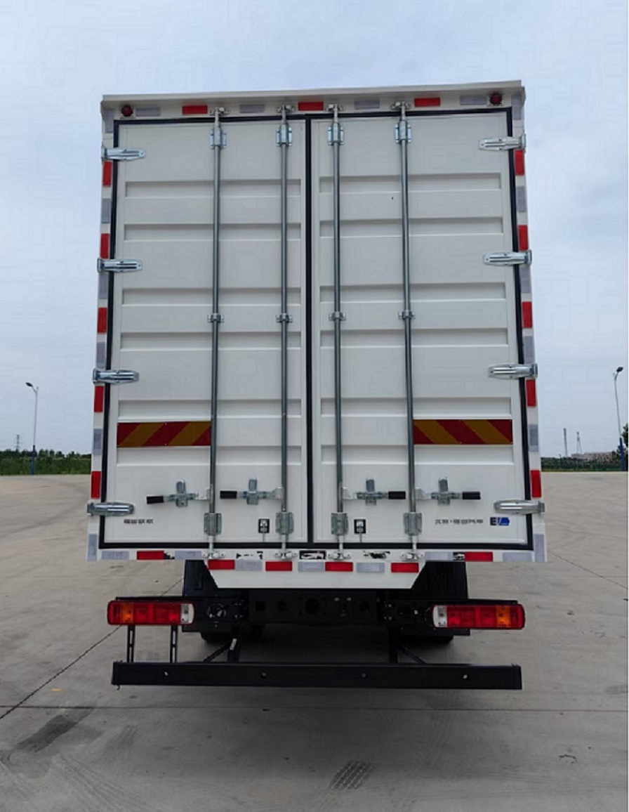 福田牌BJ5186XXYEVK純電動(dòng)廂式貨車公告圖片