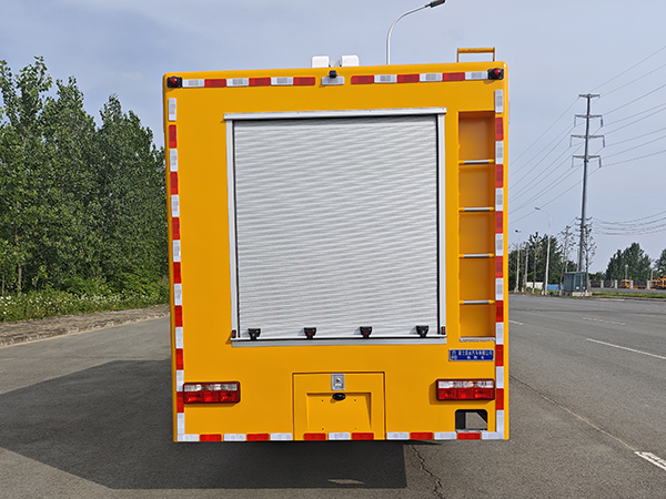 佳運(yùn)牌AJY5105XXHE救險(xiǎn)車公告圖片