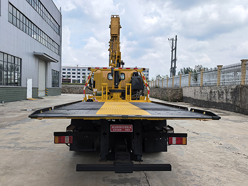 龍牧雙星牌LMX5121TQZSTQ6清障車公告圖片