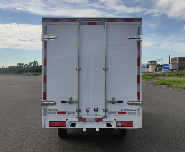 遠(yuǎn)程牌ZB5031XXYBEVGS9純電動廂式貨車公告圖片