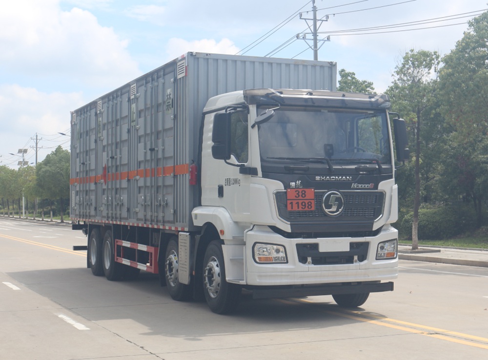 日途牌HTY5329XRYSX6易燃液體廂式運輸車公告圖片