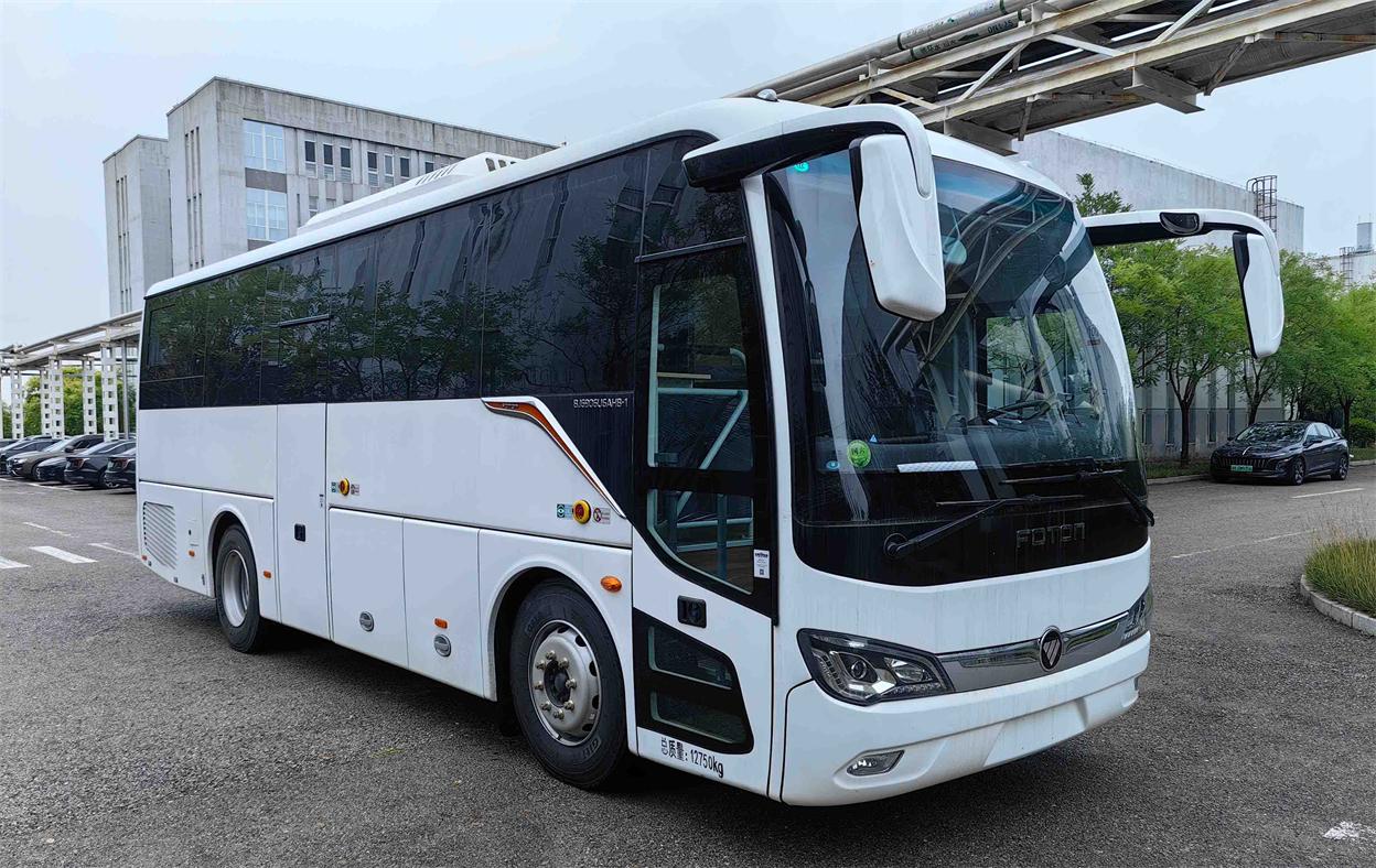 唯航牌AND5130XYL醫(yī)療車