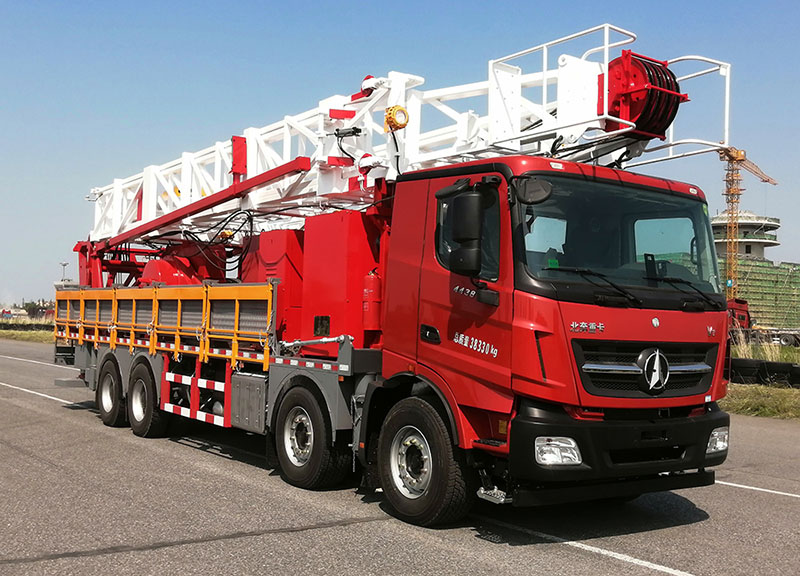 通石牌THS5380TXJ900DBZ修井機(jī)