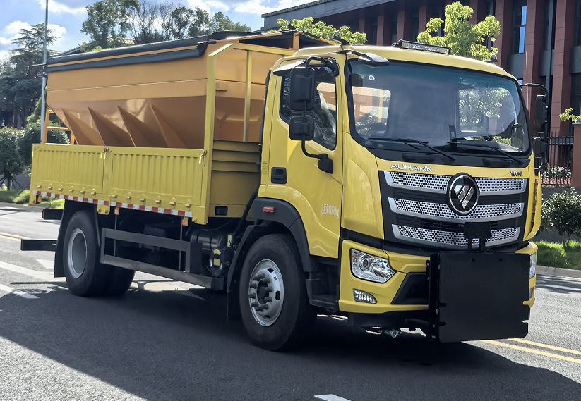 普羅科牌BJ5182TCXE6-P1除雪車
