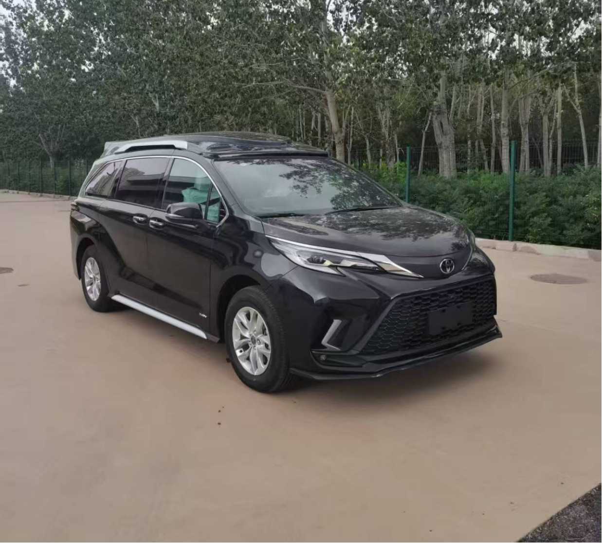 克蒂汽車牌JTW5030XSWHEV混合動(dòng)力商務(wù)車公告圖片