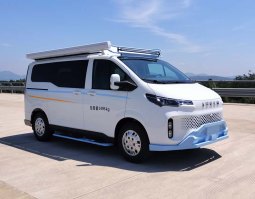 纯电动宿营车