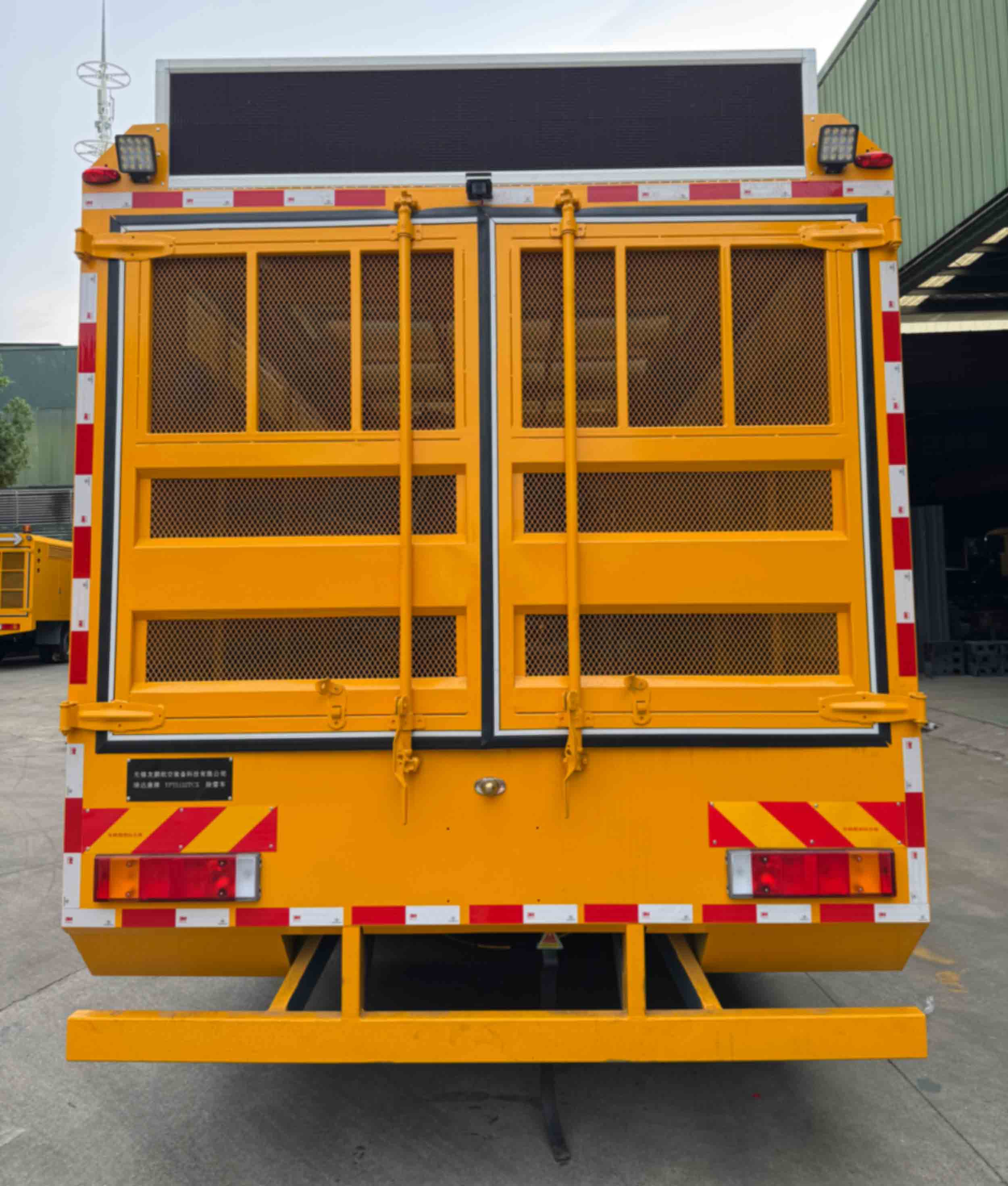 綠達康牌YPT5122TCX除雪車公告圖片