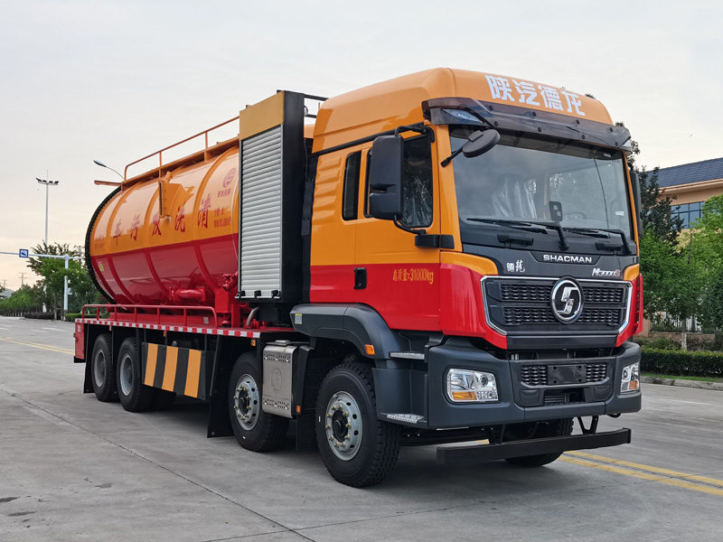 CSC5318GQWS6型清洗吸污車圖片