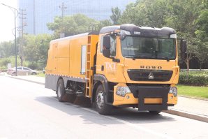 扫路车