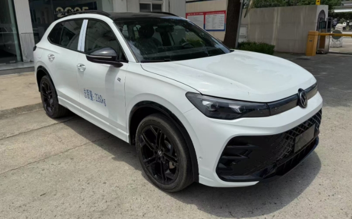 AAR5020XGJA1型工具車圖片