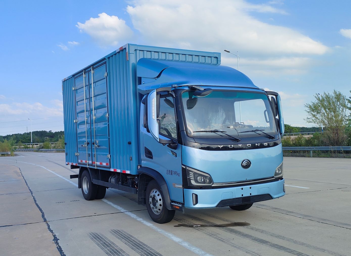 ZKH5075XXYBEV1型純電動(dòng)廂式貨車圖片