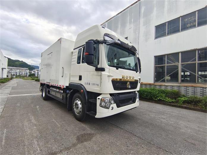 大公牌TLH5120XTX2通信車