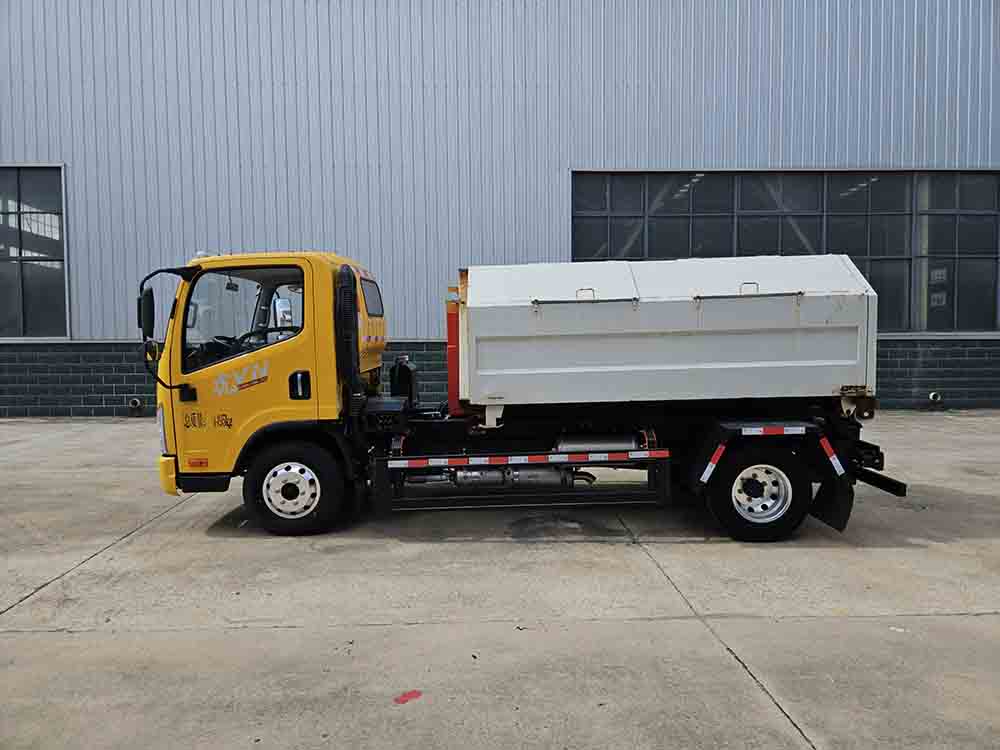 瑞雅晟牌RRR5043ZXXC車(chē)廂可卸式垃圾車(chē)公告圖片