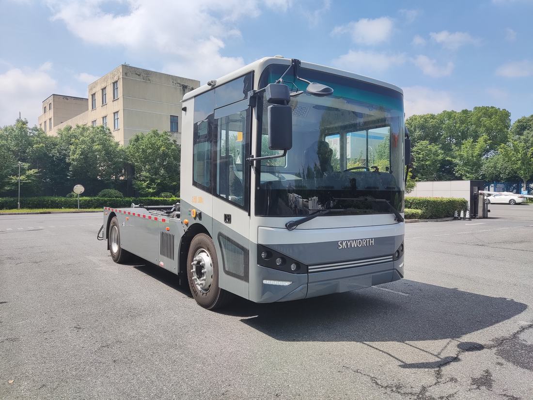 CGJ5182ZXXNLBEV型純電動(dòng)車(chē)廂可卸式垃圾車(chē)圖片