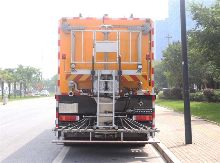 杭專牌HZZ5252TCX除雪車公告圖片