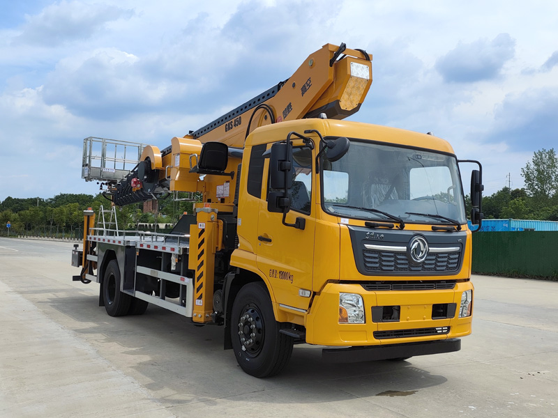 楚勝牌CSC5180JGKD6高空作業(yè)車公告圖片