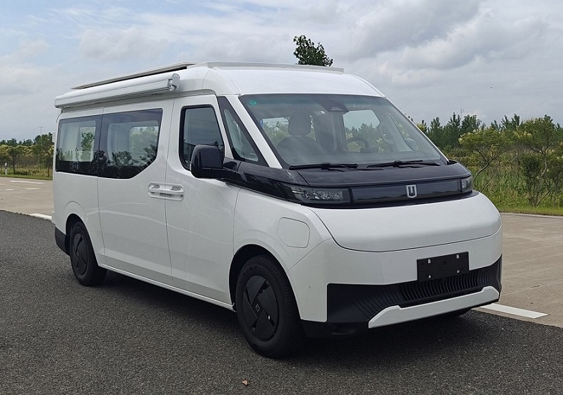 HGH5037TSYBEVGS1型純電動(dòng)宿營(yíng)車圖片