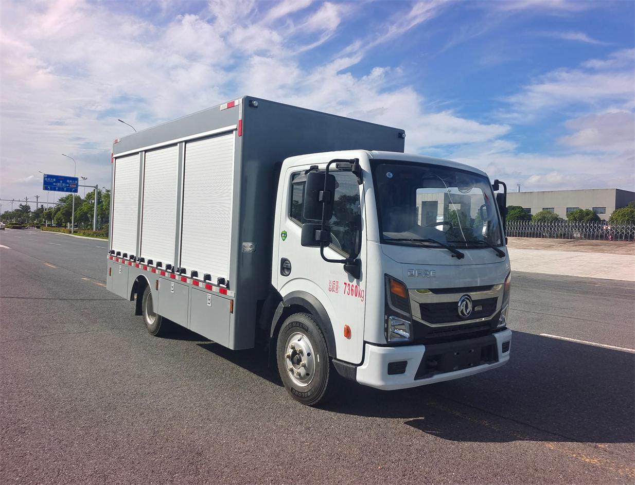 瑞力星牌RLQ5070XZBE6裝備車