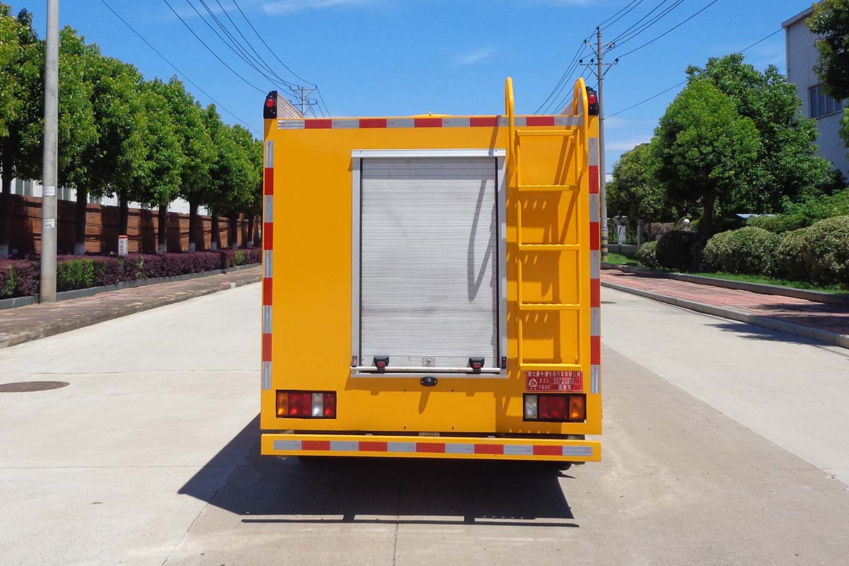 中潔牌XZL5072GSS6灑水車公告圖片