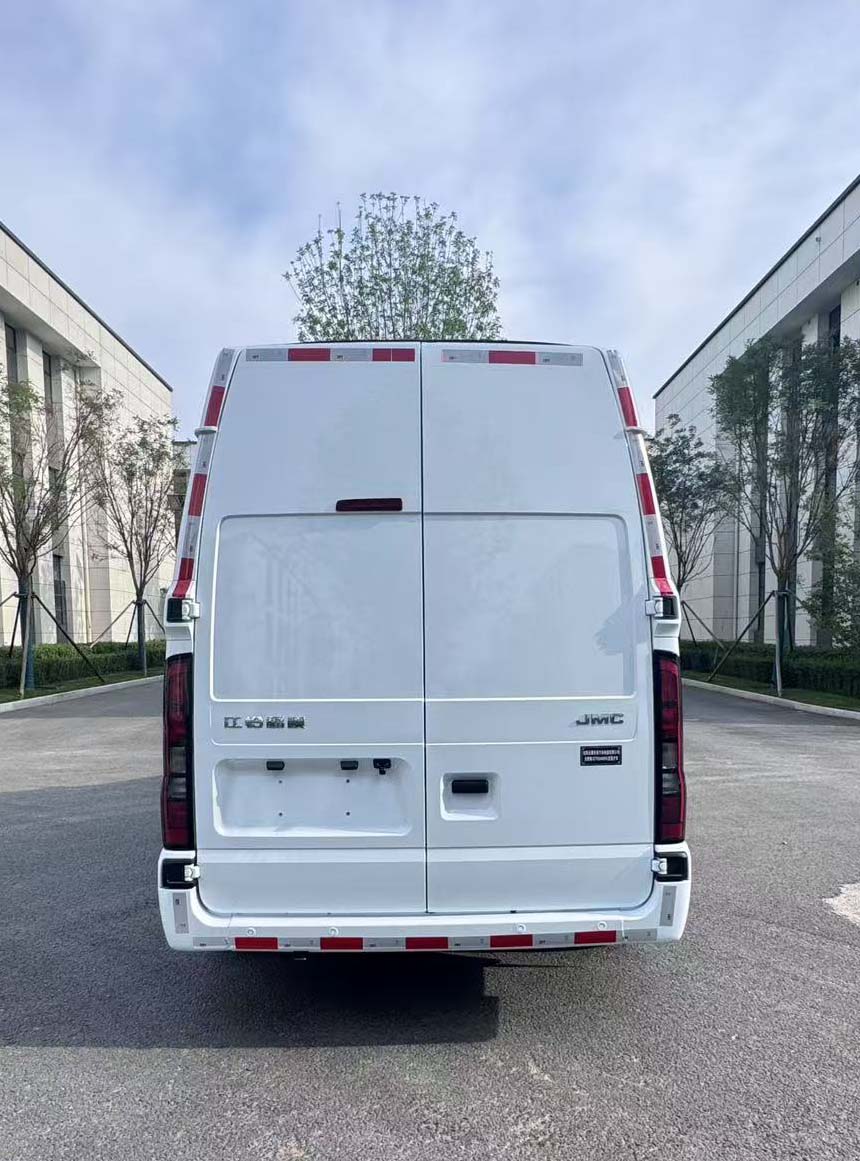 天野牌STY5040XYL醫(yī)療車公告圖片