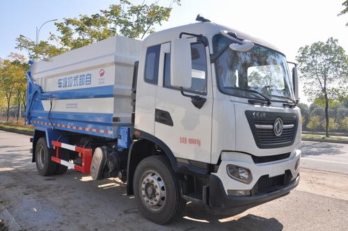 金銀湖牌WFA5180ZLJEE6自卸式垃圾車