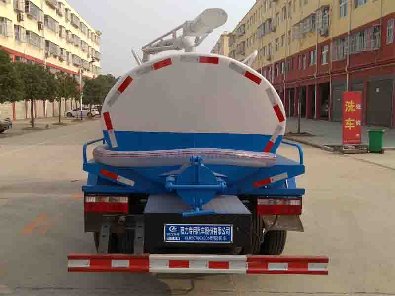 程力威牌CLW5070GXED6吸糞車公告圖片