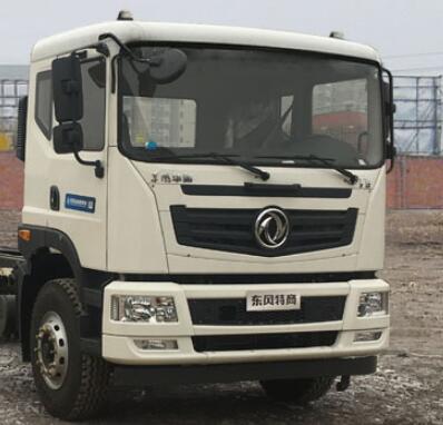 東風(fēng)牌EQ5250CCYL6D倉柵式運輸車公告圖片
