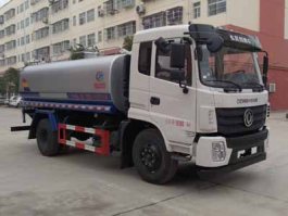 洒水车