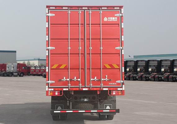 豪沃牌ZZ5167XXYK451DF1B廂式運(yùn)輸車公告圖片