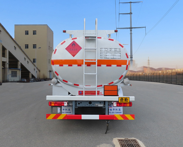 陸平機(jī)器牌LPC5321GYYZ6鋁合金運(yùn)油車公告圖片