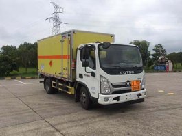 爆破器材运输车