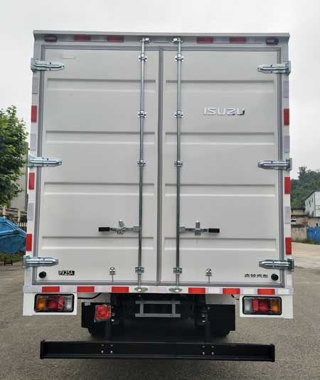 五十鈴牌QL5110XXYANMA廂式運(yùn)輸車(chē)公告圖片