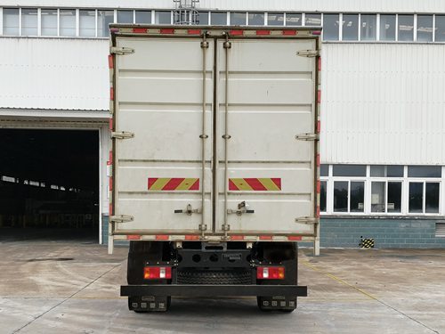 豪曼牌ZZ5148XXYG17FB0廂式運輸車公告圖片