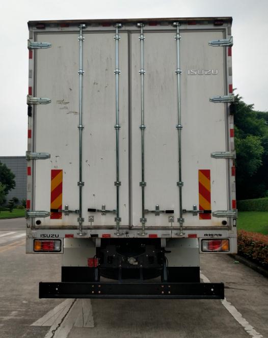 五十鈴牌QL5180XXYESFR廂式運輸車公告圖片