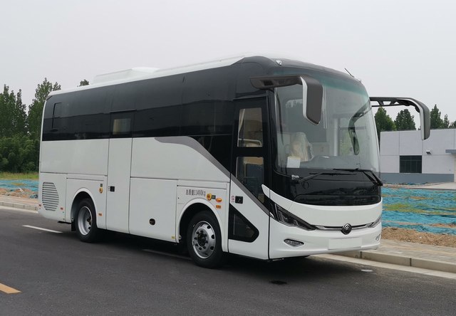 宇通牌ZK5117XYL16醫(yī)療車