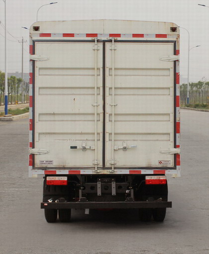 東風牌EQ5041CCY8EDFAC倉柵式運輸車公告圖片