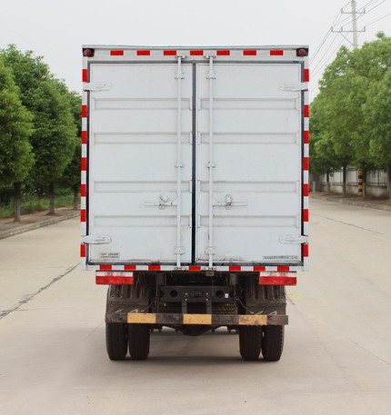 東風牌EQ5090XXY8EDFAC廂式運輸車公告圖片