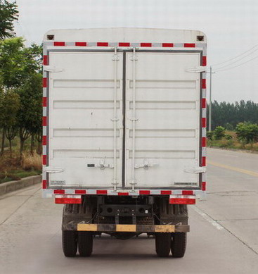 東風(fēng)牌EQ5090CCY8EDFAC倉柵式運輸車公告圖片