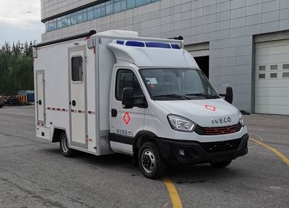 北鈴牌BBL5045XJH救護(hù)車(chē)