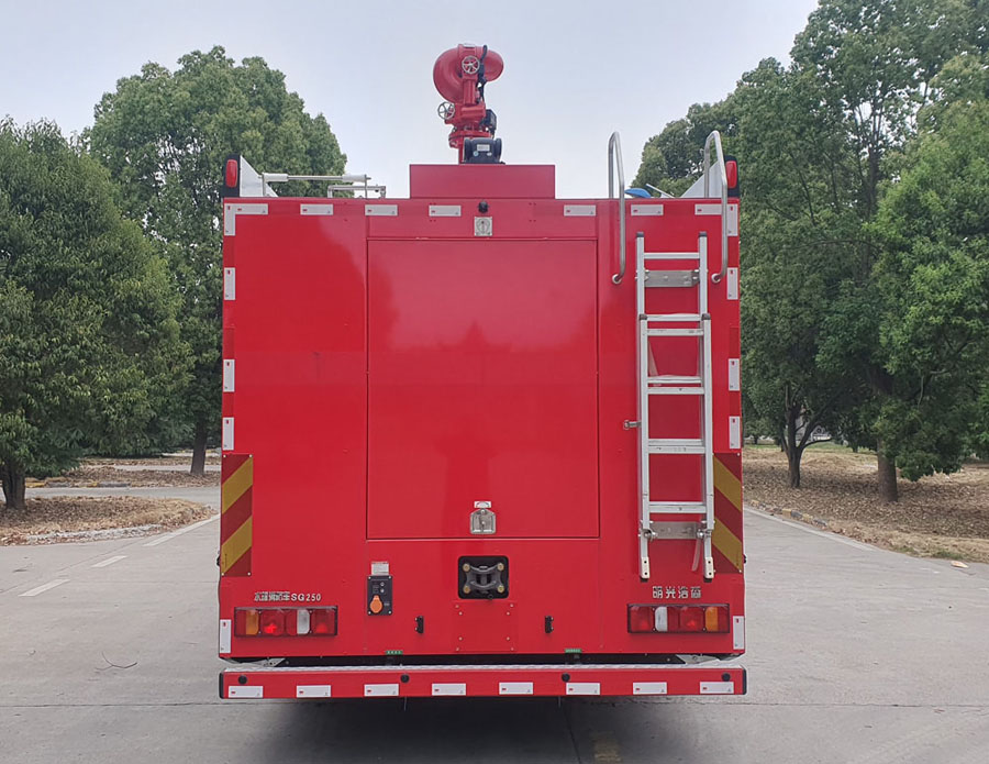 光通牌MX5432GXFSG250水罐消防車公告圖片