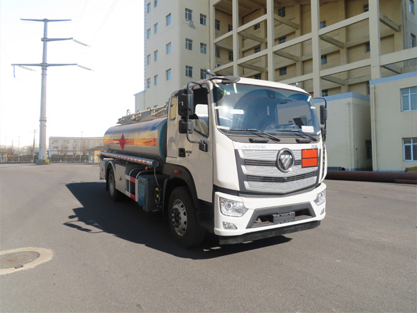 陸平機器牌LPC5180GJYB6加油車