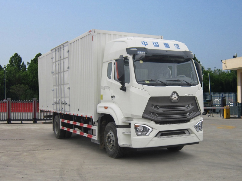 豪沃牌ZZ5187XXYN601JF1廂式運輸車公告圖片