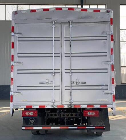 福田牌BJ5041CCY9JDA-AB1倉柵式運輸車公告圖片