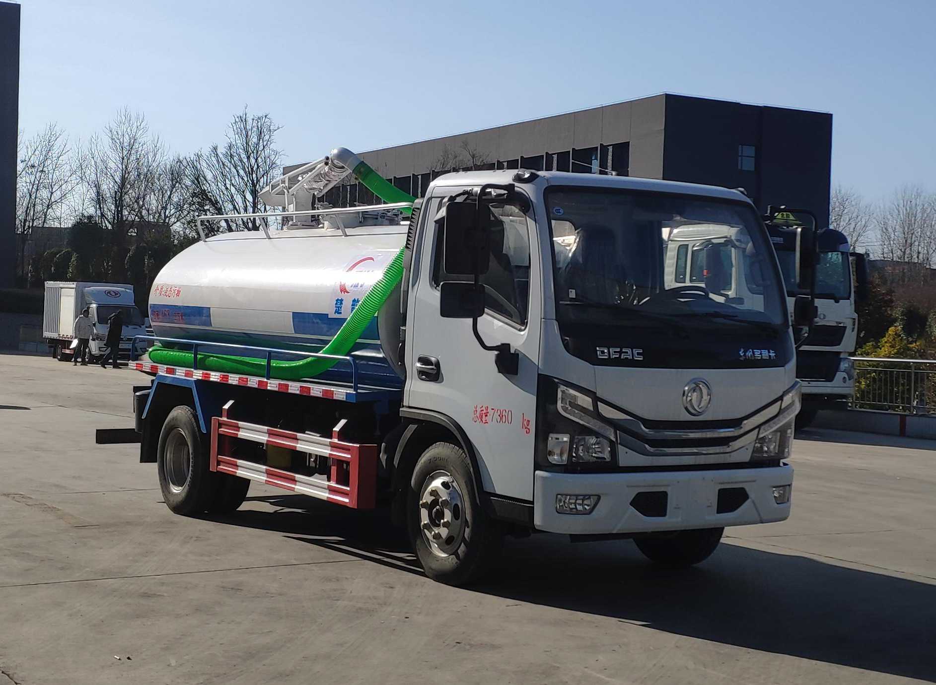 楚韻牌EZW5075GXEE6吸糞車(chē)