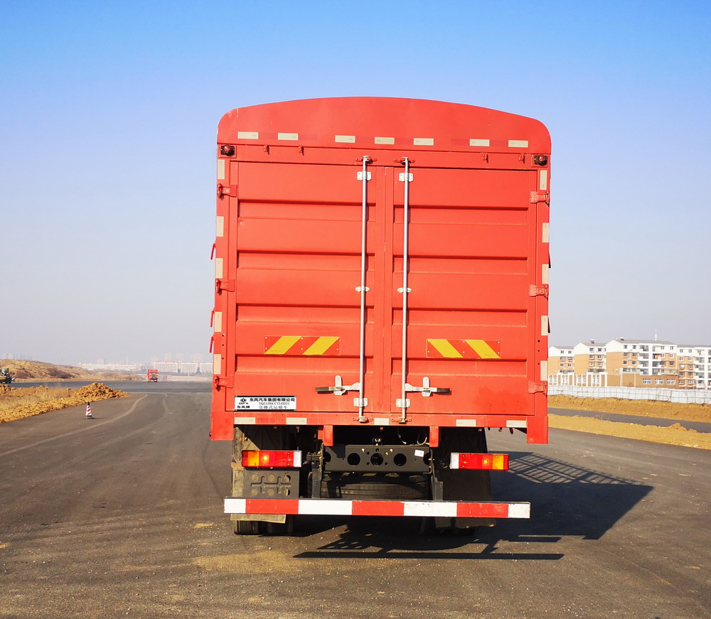 東風(fēng)牌EQ5186CCYL6D31倉(cāng)柵式運(yùn)輸車(chē)公告圖片