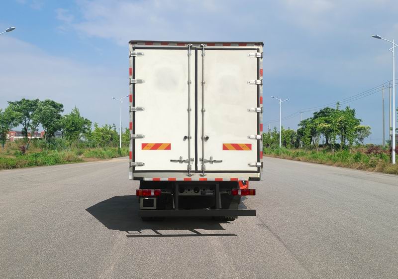 汕德卡牌ZZ5186XLCK521GF1冷藏車公告圖片