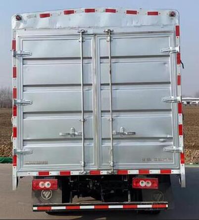 福田牌BJ5041CCY8JBA-AA1倉柵式運輸車公告圖片